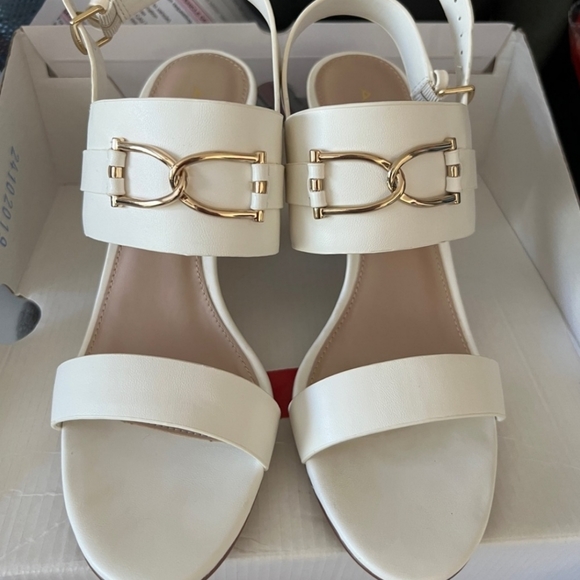 ALDO Fedorova White Gold Heels - Picture 4 of 7